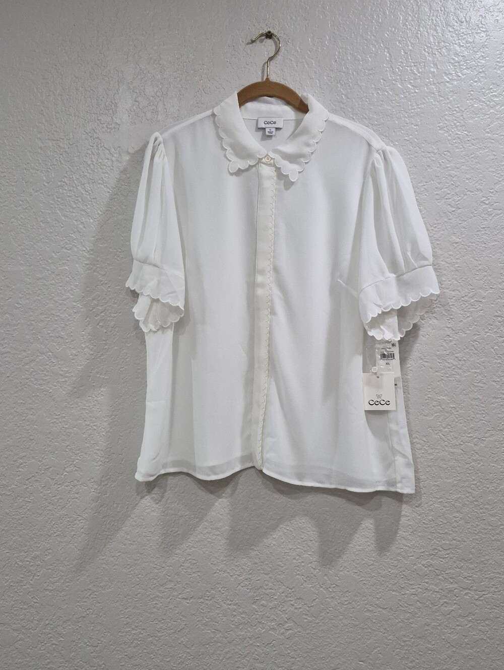 NWT CeCe White Scalloped Collar Puff Sleeve Button-Down Blouse XL